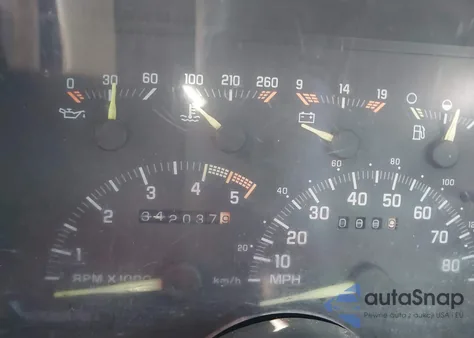 1993 GMC Sierra C1500 z USA, uszkodzony, nr VIN 2GTEC19K1P1524540